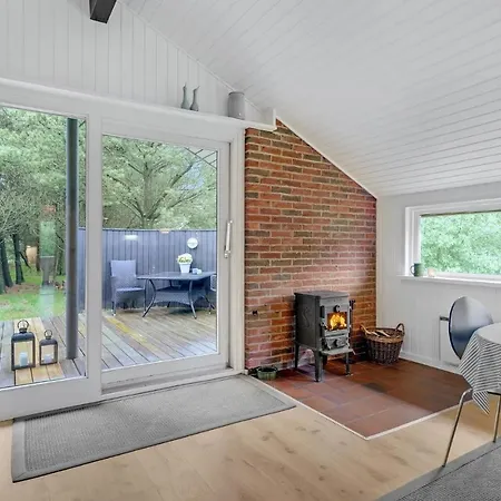 Beautiful In Rm With 2 Bedrooms, Wifi And Sauna Holiday home *